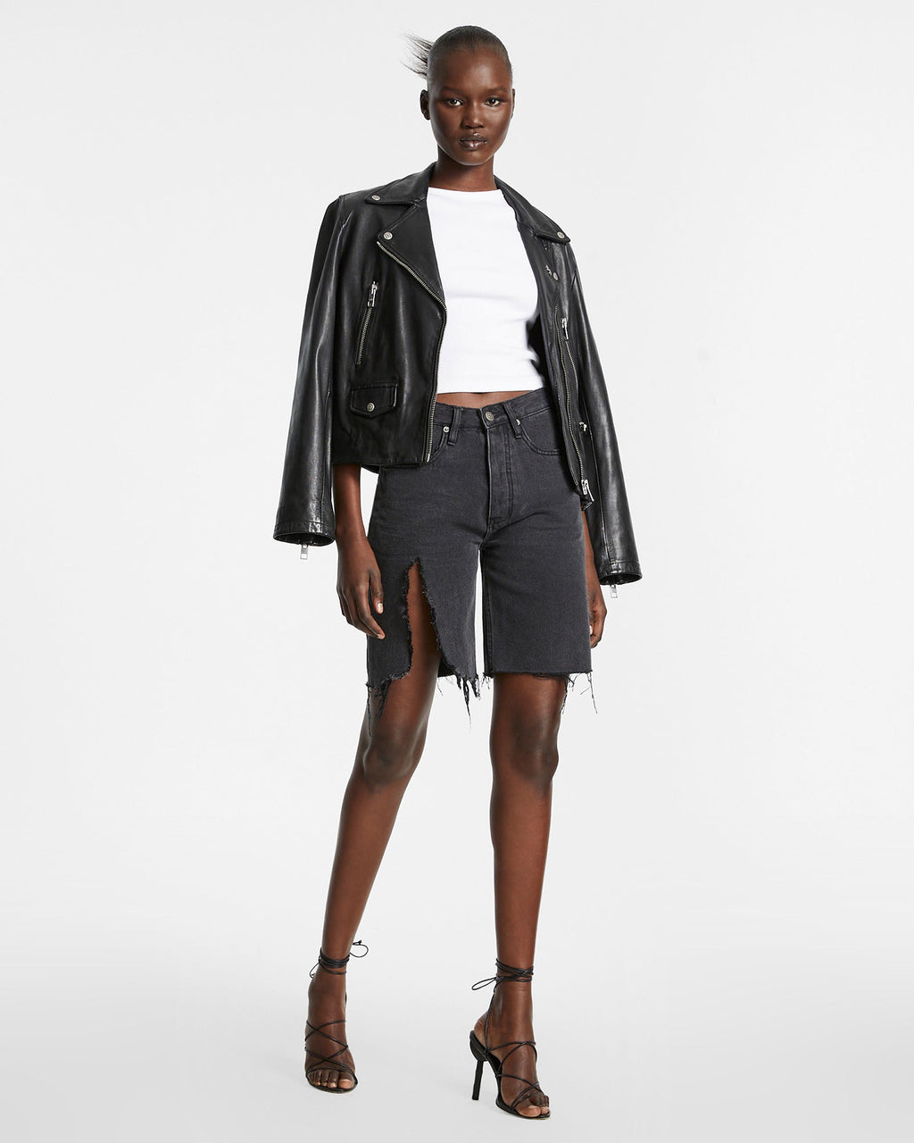 Womens Brooklyn Short Navana Relaxed Walkshorts - Black