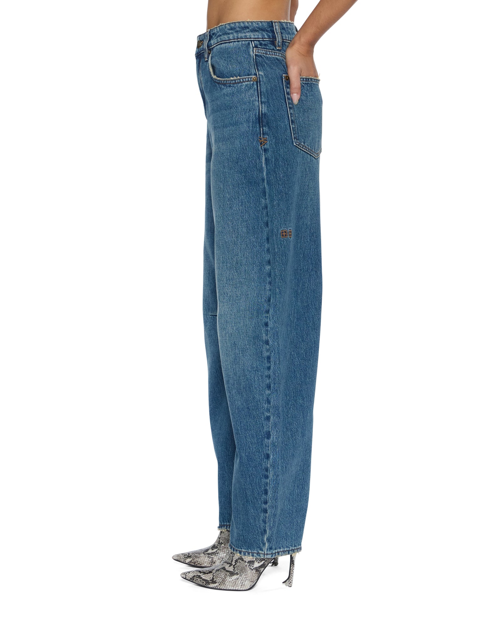 WOMENS  BARREL JEAN AGED BARREL LEG DENIM JEANS