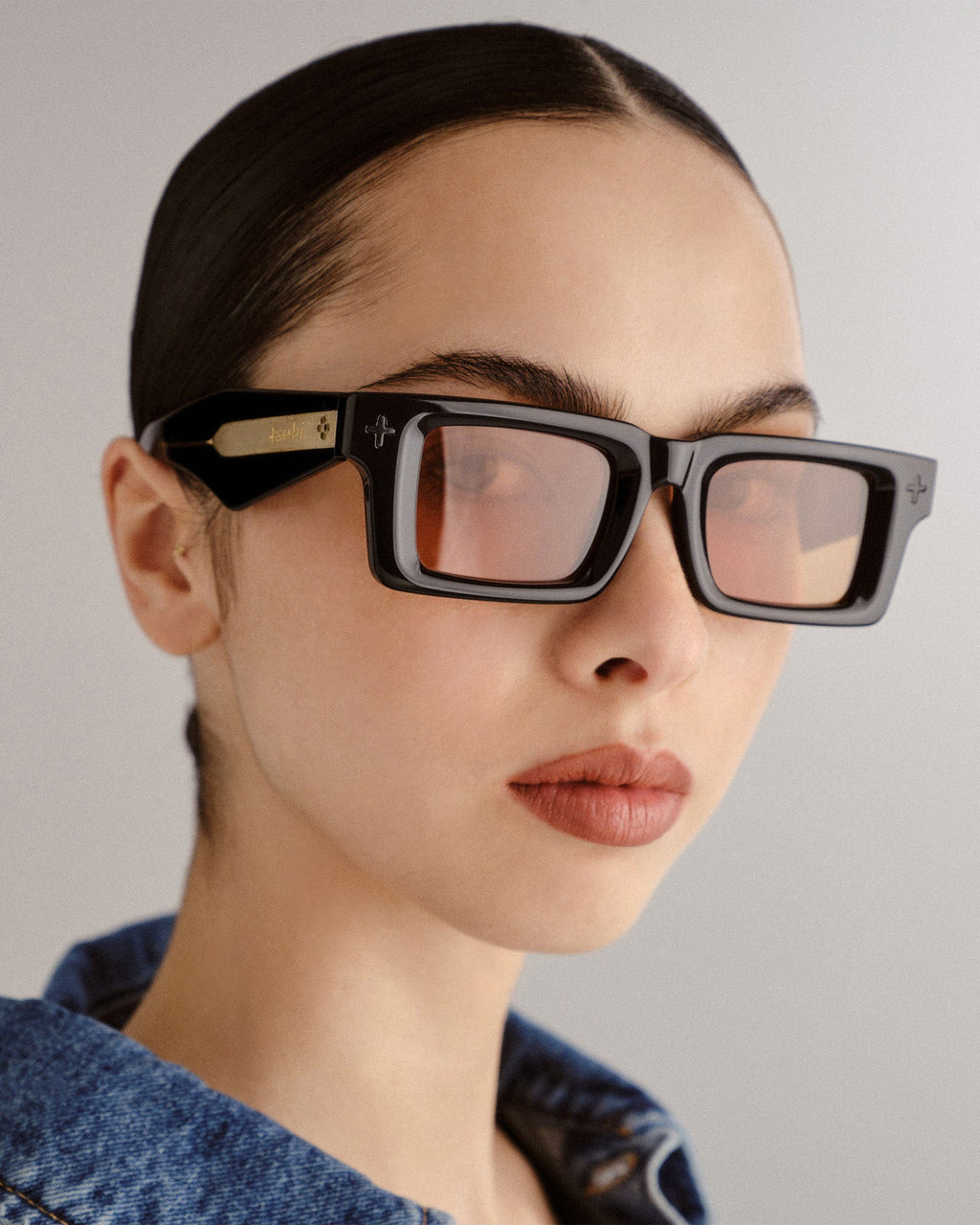 Smiths Sunglasses Black Gold Eyewear - Black