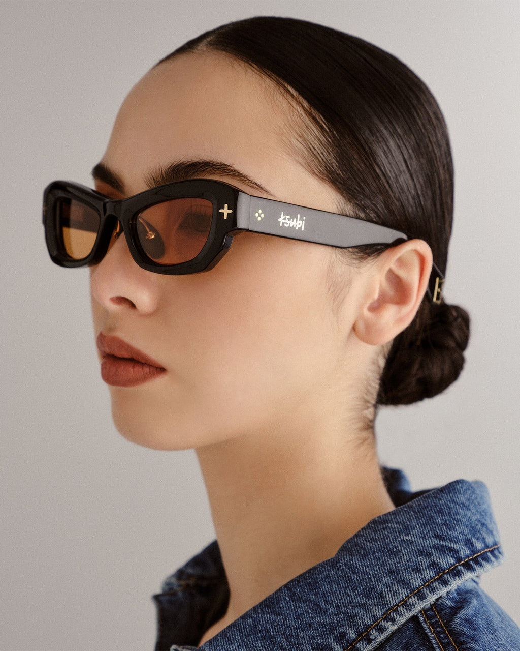 Cypher Sunglasses Black Gold Eyewear - Black