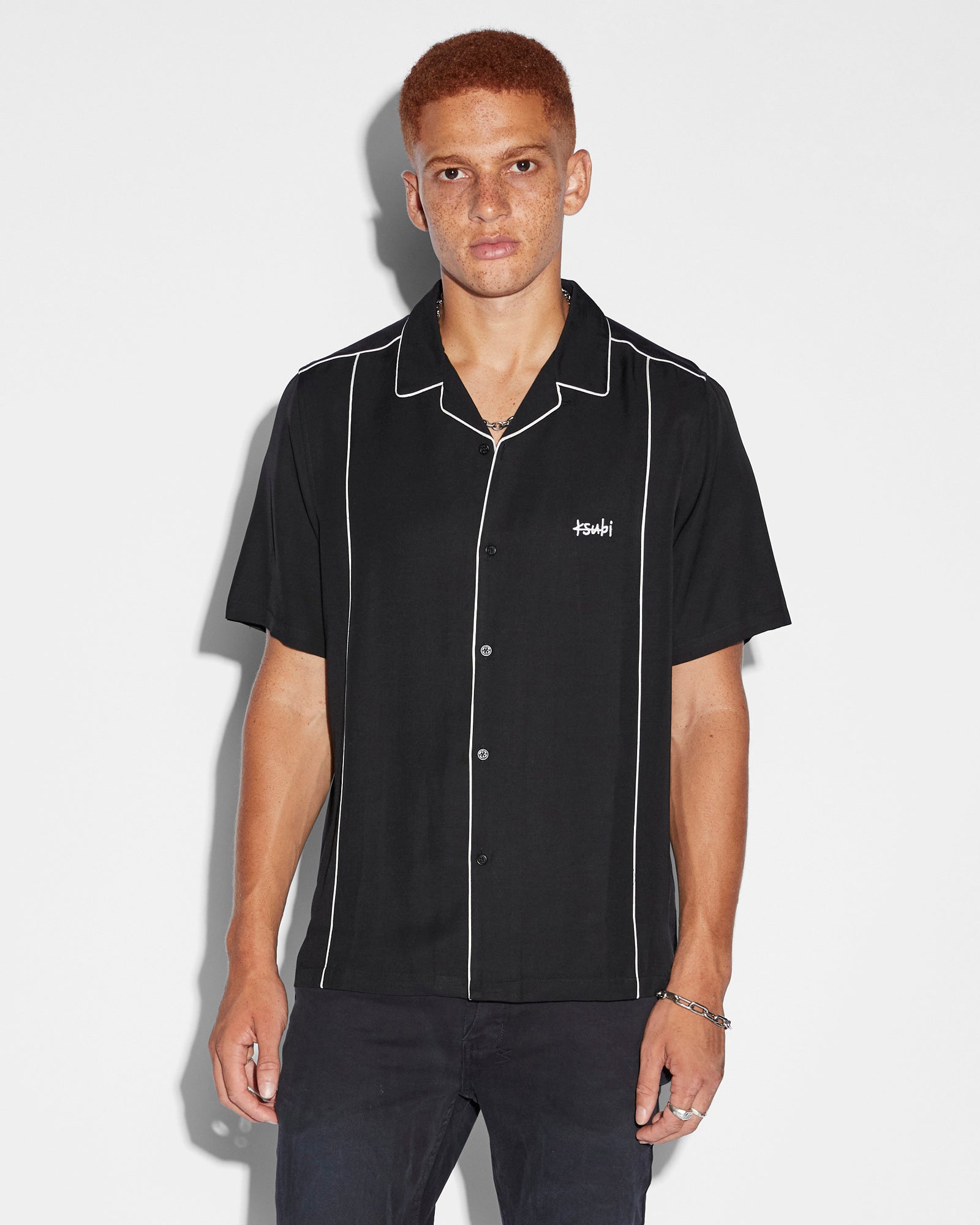 KSUBI DOWNTOWN RESORT SS SHIRT BLACK