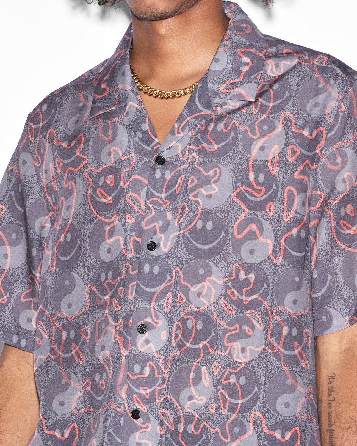 Mens Yin Dollar Resort Ss Shirt Multi Regular Shirts - Multi Colour