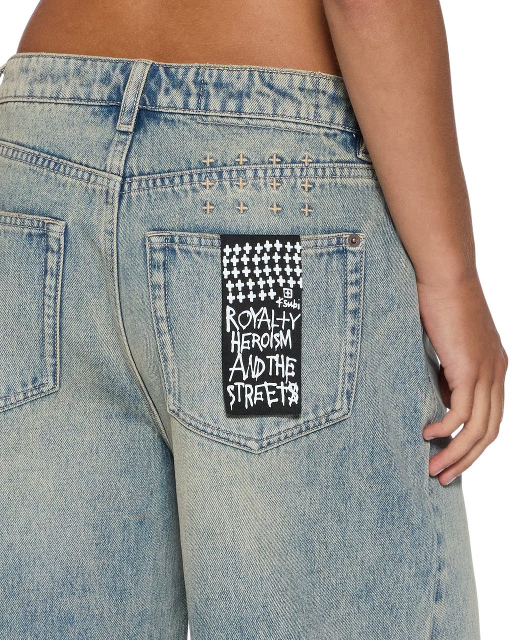WOMENS LOW RIDER SHORT FOLK WALKSHORTS