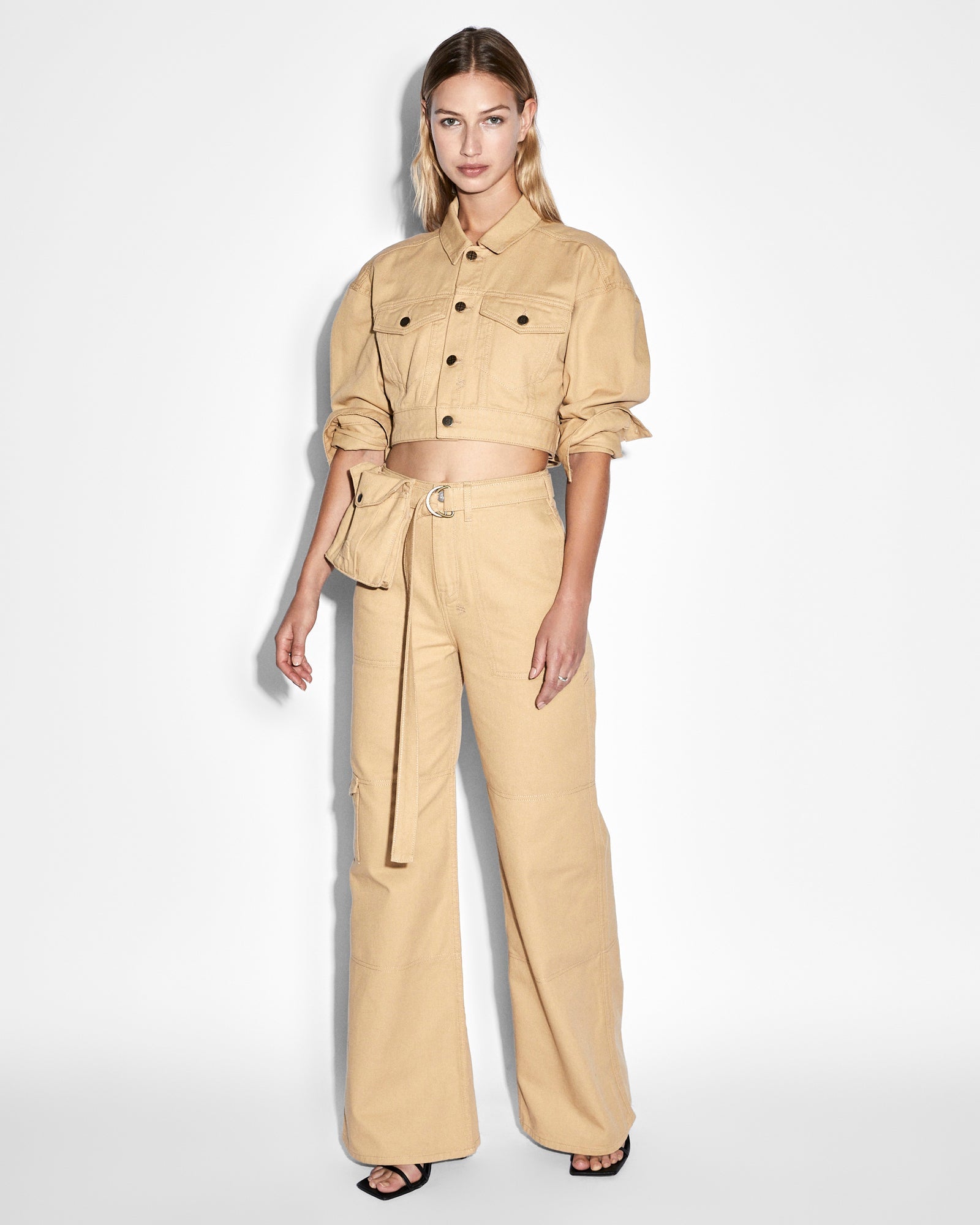 WOMENS KOMMAND JACKET CARAMEL CROPPED JACKETS